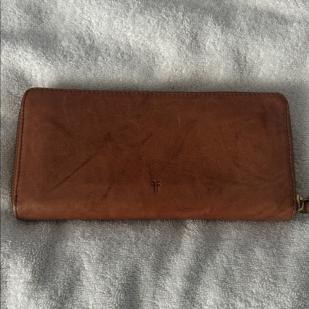 Frye camel brown zip around full size Wallet with lots of card space.